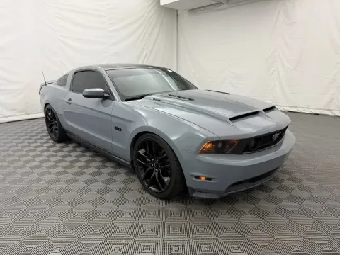More photos of 2011 Ford Mustang GT Premium at Autos of Chicago, IL