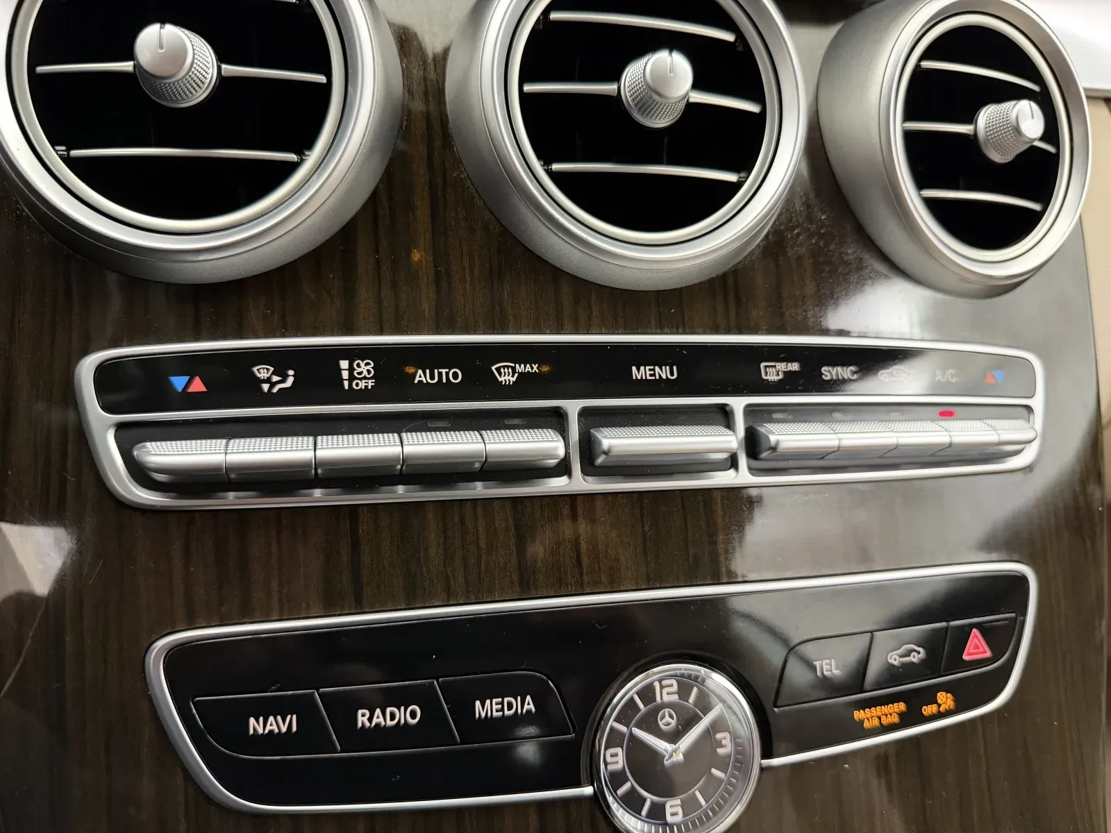 Mercedes-Benz C-Class photo 48