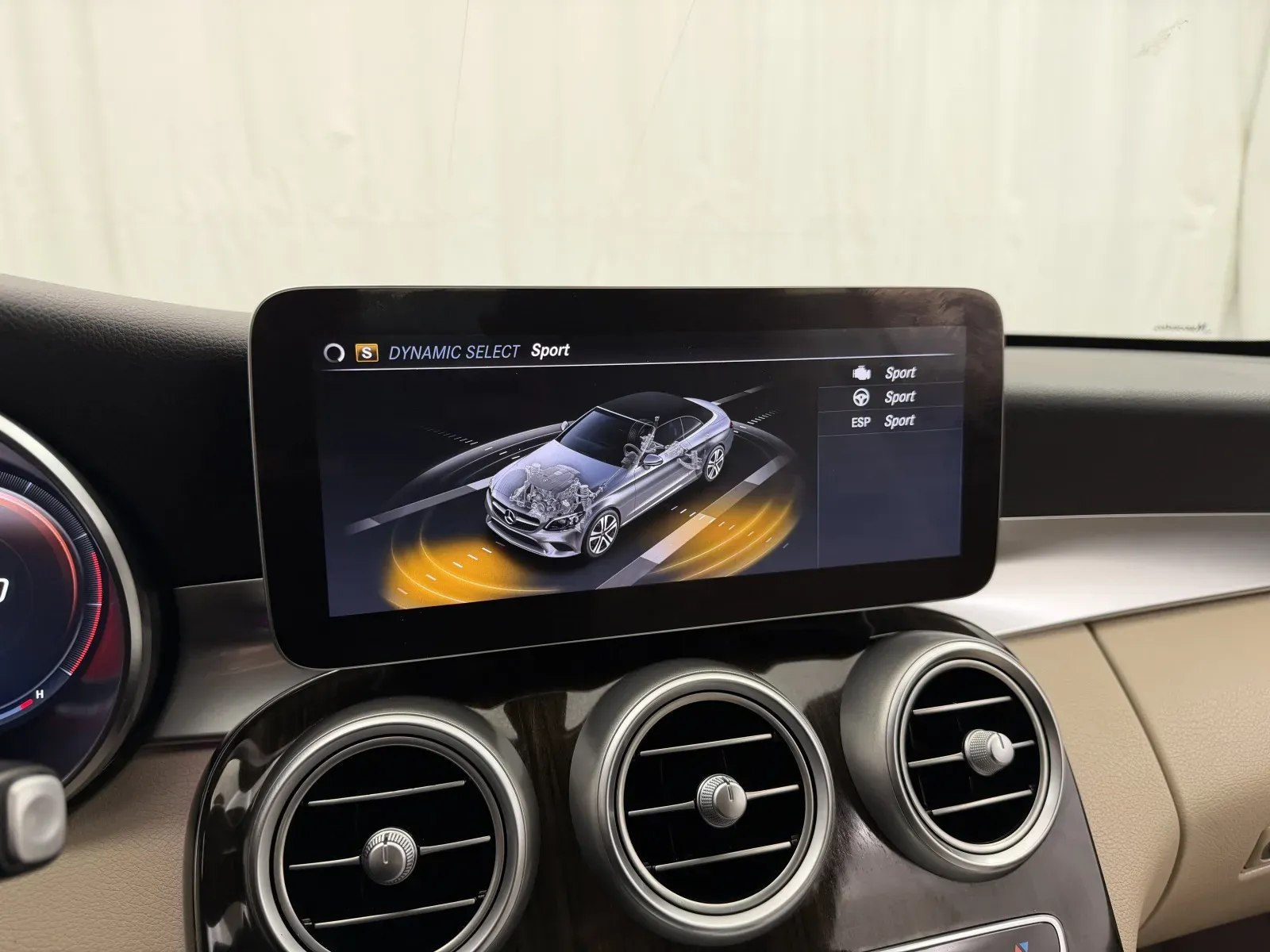 Mercedes-Benz C-Class photo 44