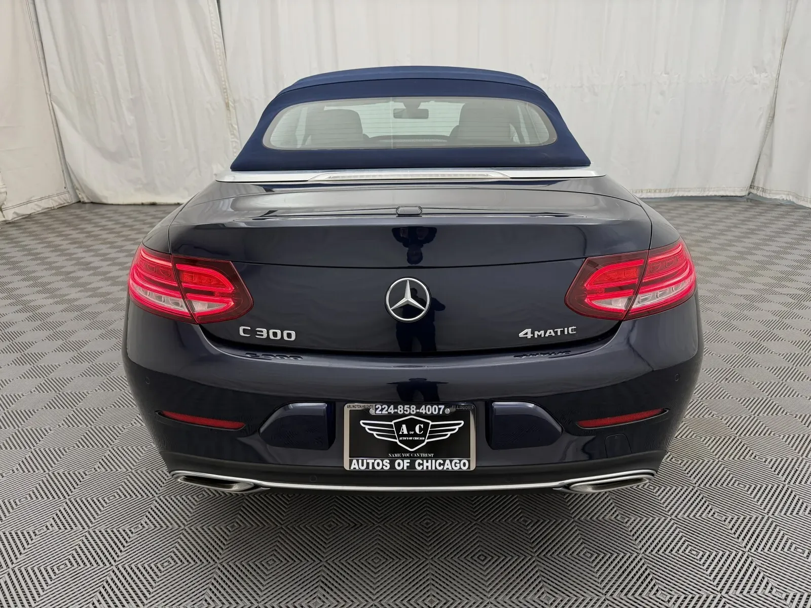 Mercedes-Benz C-Class photo 13