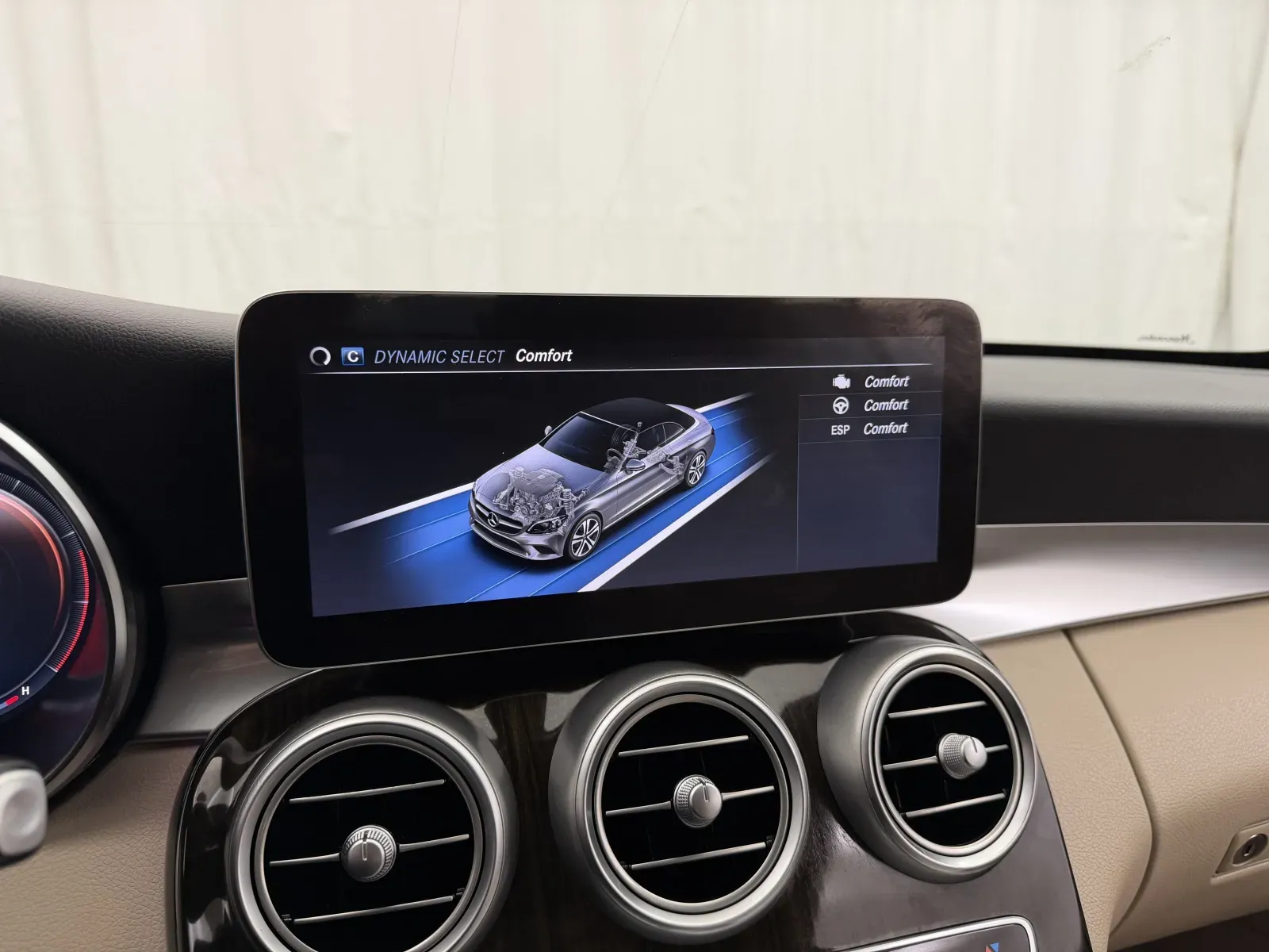 Mercedes-Benz C-Class photo 45