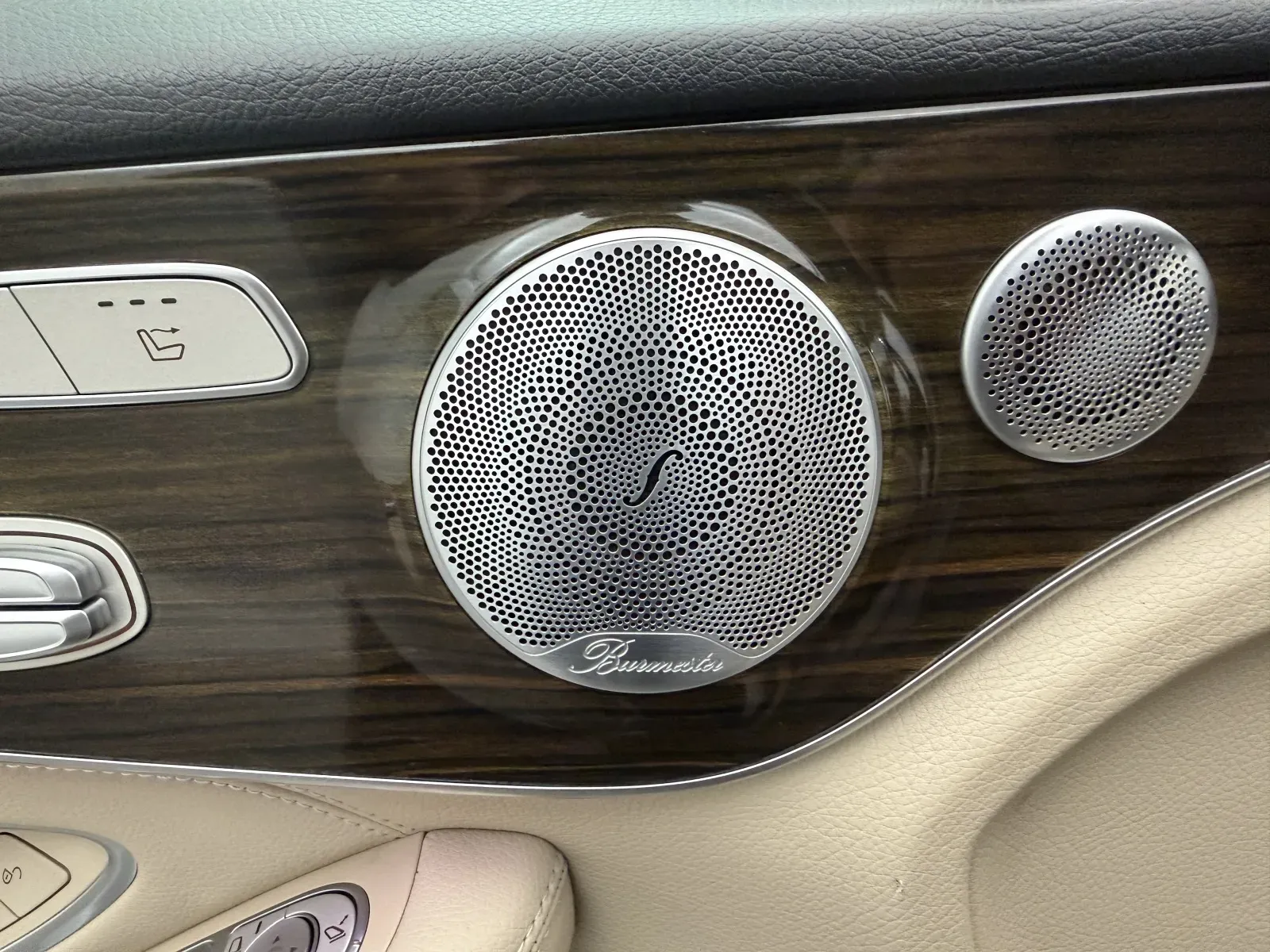 Mercedes-Benz C-Class photo 25