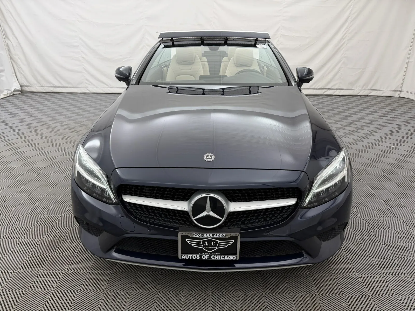 Mercedes-Benz C-Class photo 3