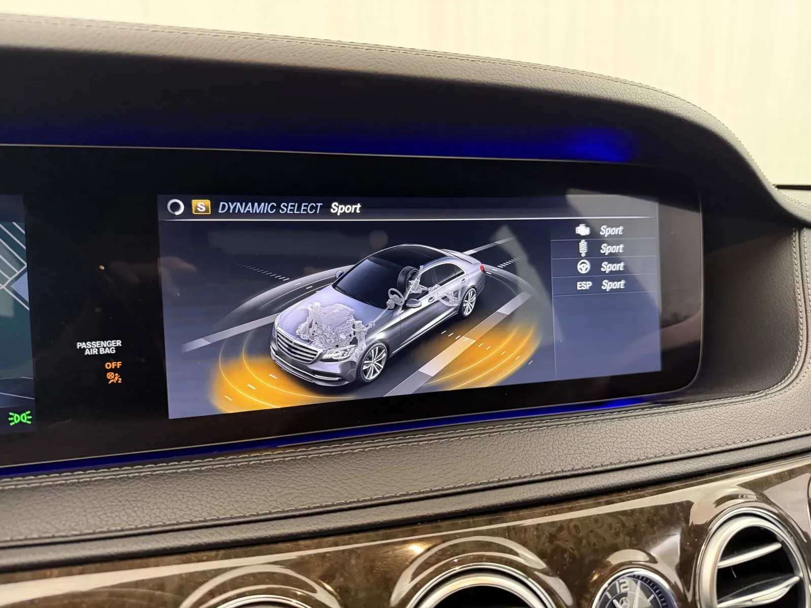 Mercedes-Benz S-Class photo 43