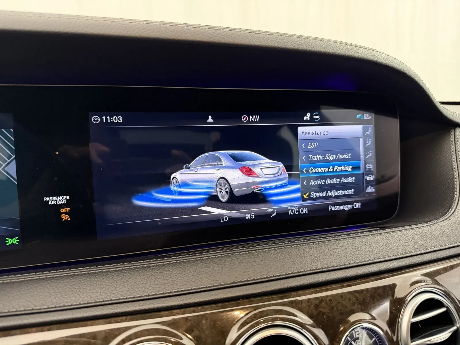 Mercedes-Benz S-Class photo 36