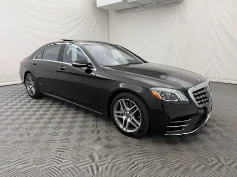 More photos of 2020 Mercedes-Benz S-Class S 560 at Autos of Chicago, IL