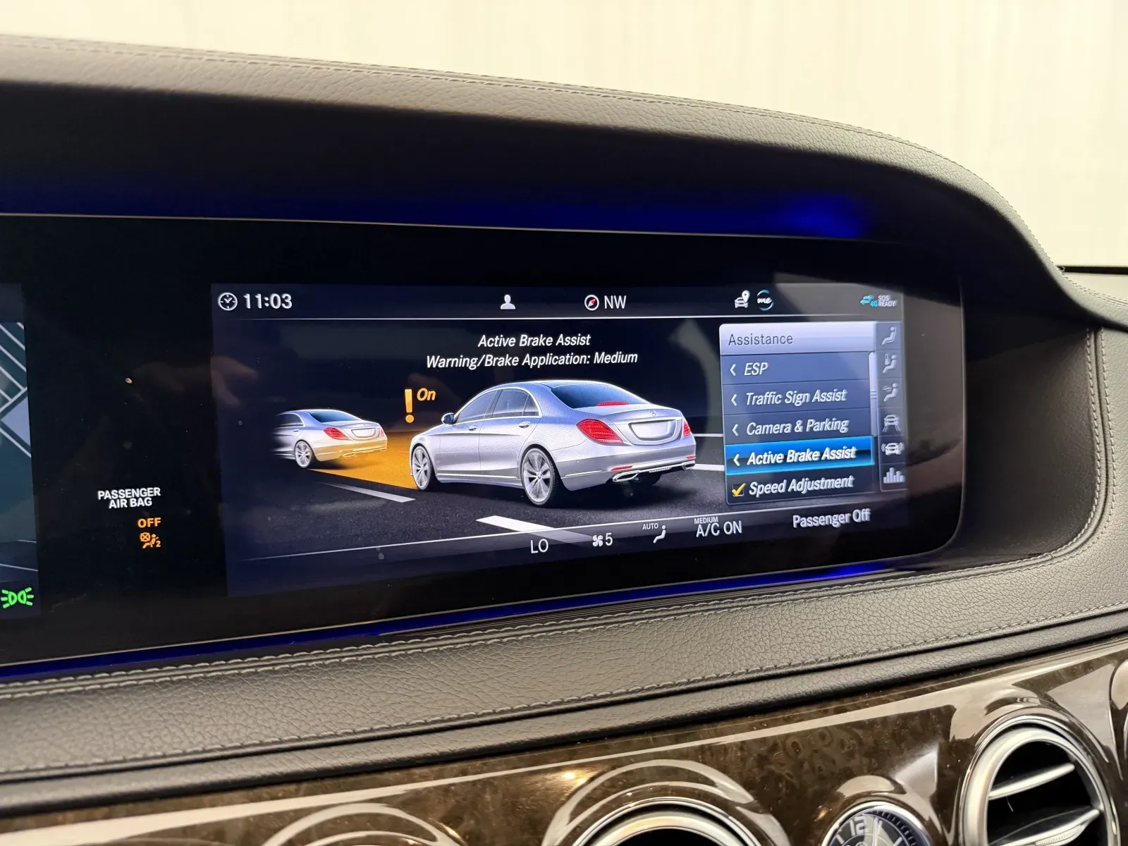 Mercedes-Benz S-Class photo 37