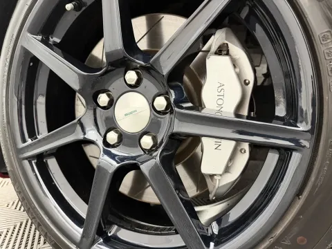 More photos of 2007 Aston Martin Vantage at Autos of Chicago, IL
