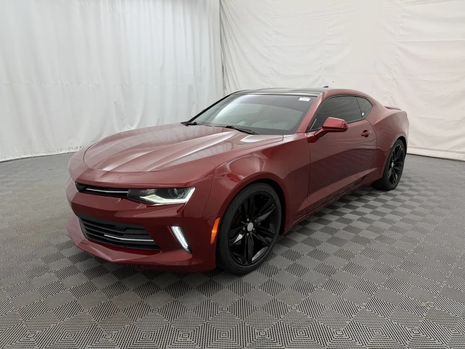 Chevrolet Camaro photo 2