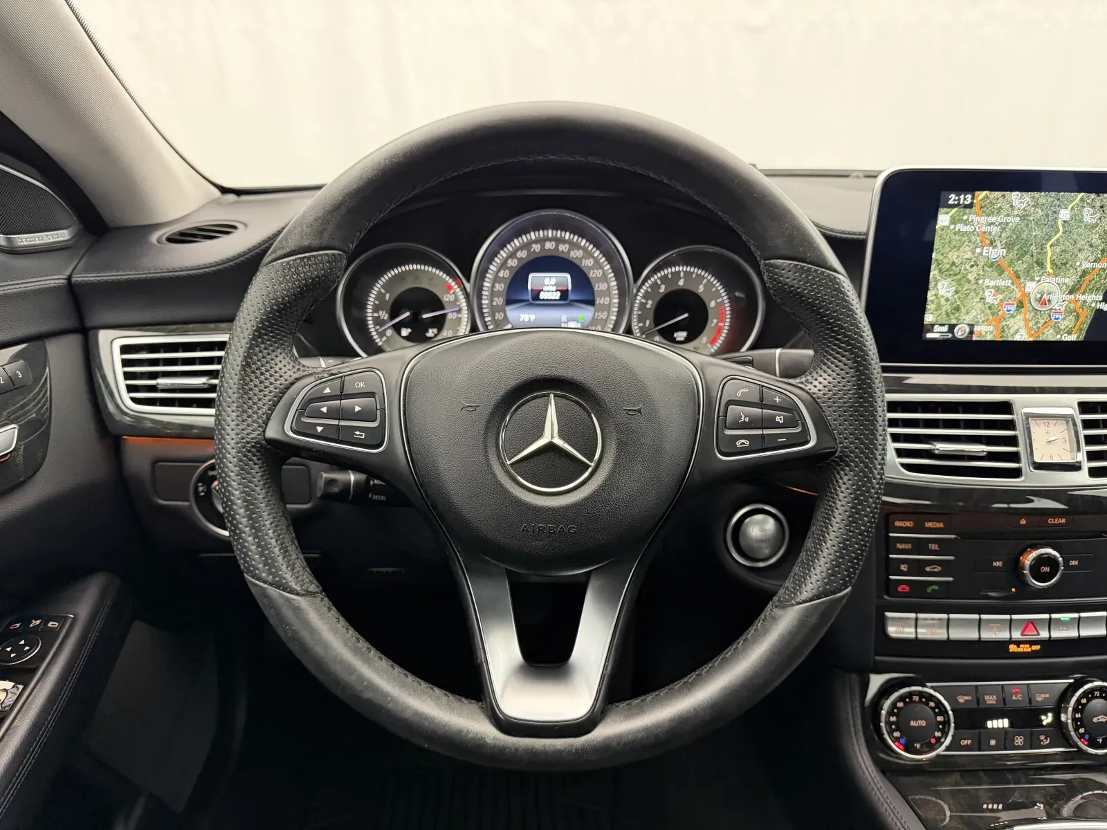 Mercedes-Benz CLS photo 12