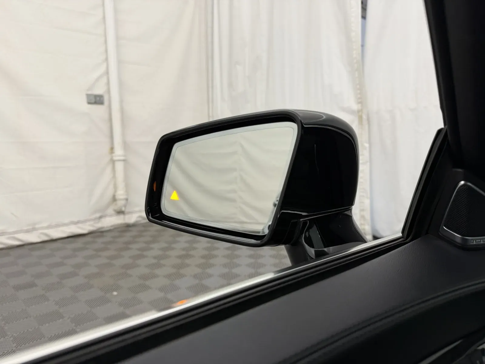 Mercedes-Benz CLS photo 18