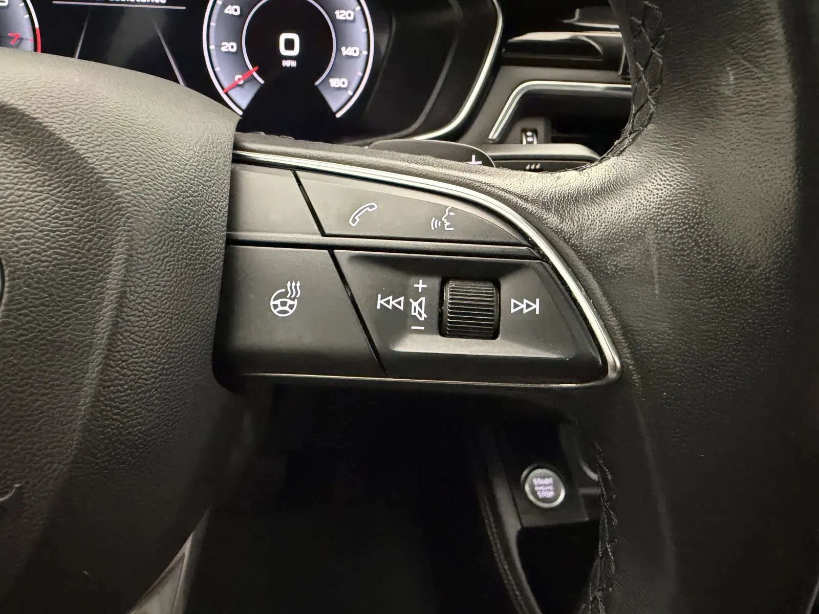 Audi A5 photo 13
