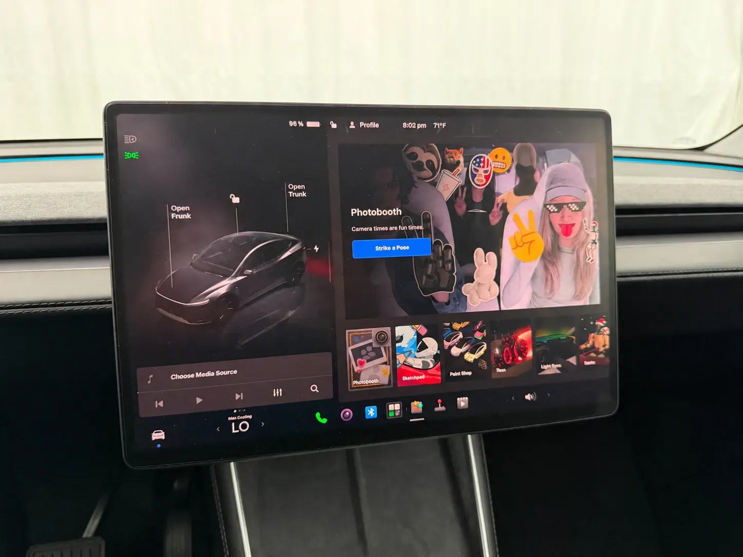 Tesla Model Y photo 29