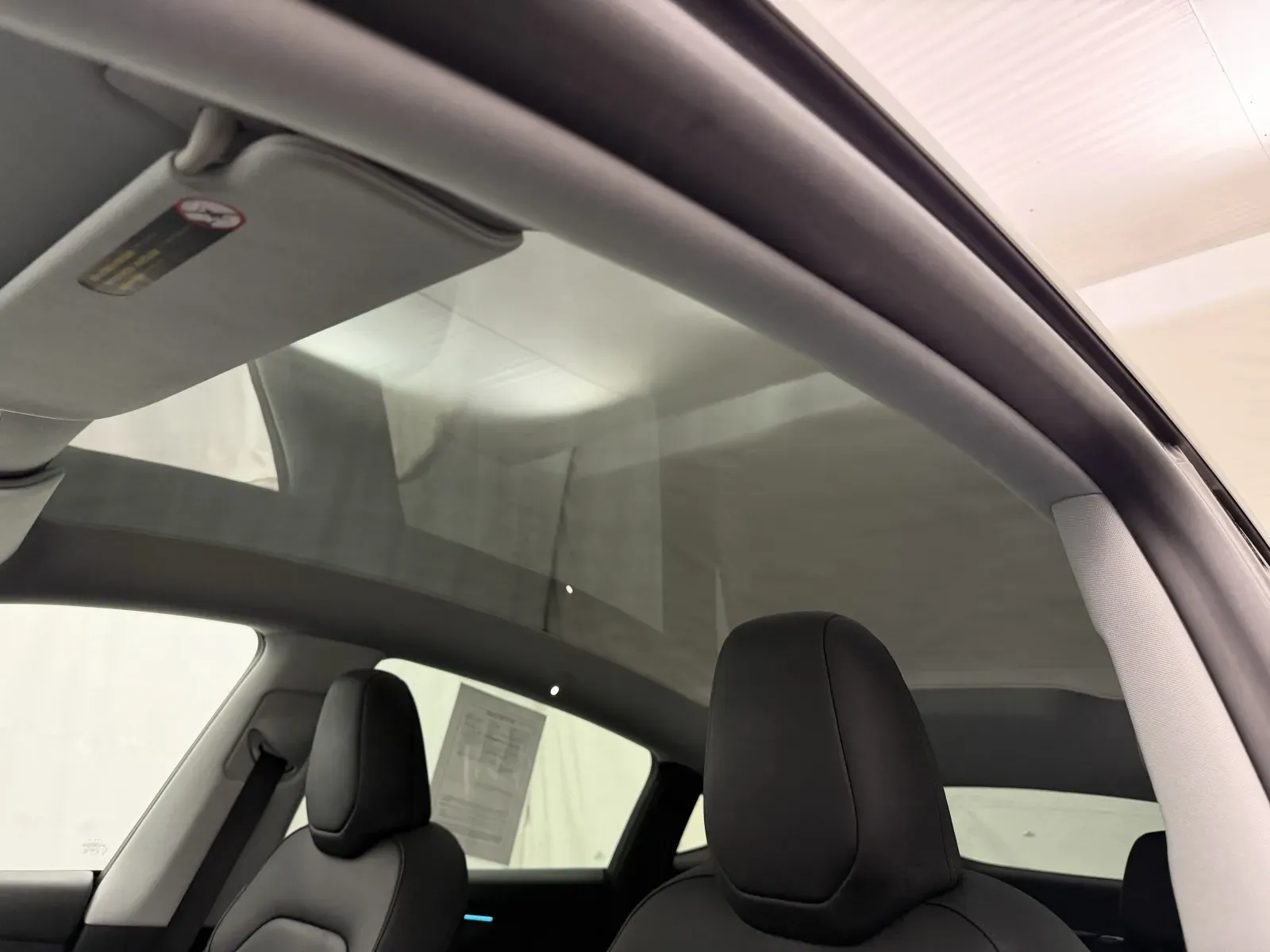 Tesla Model Y photo 10