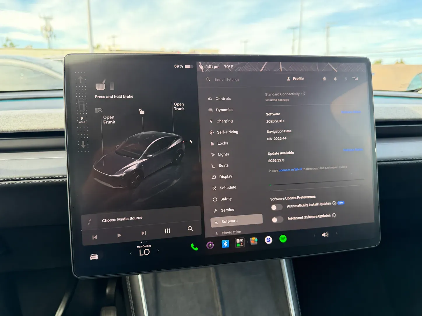 Tesla Model Y photo 26
