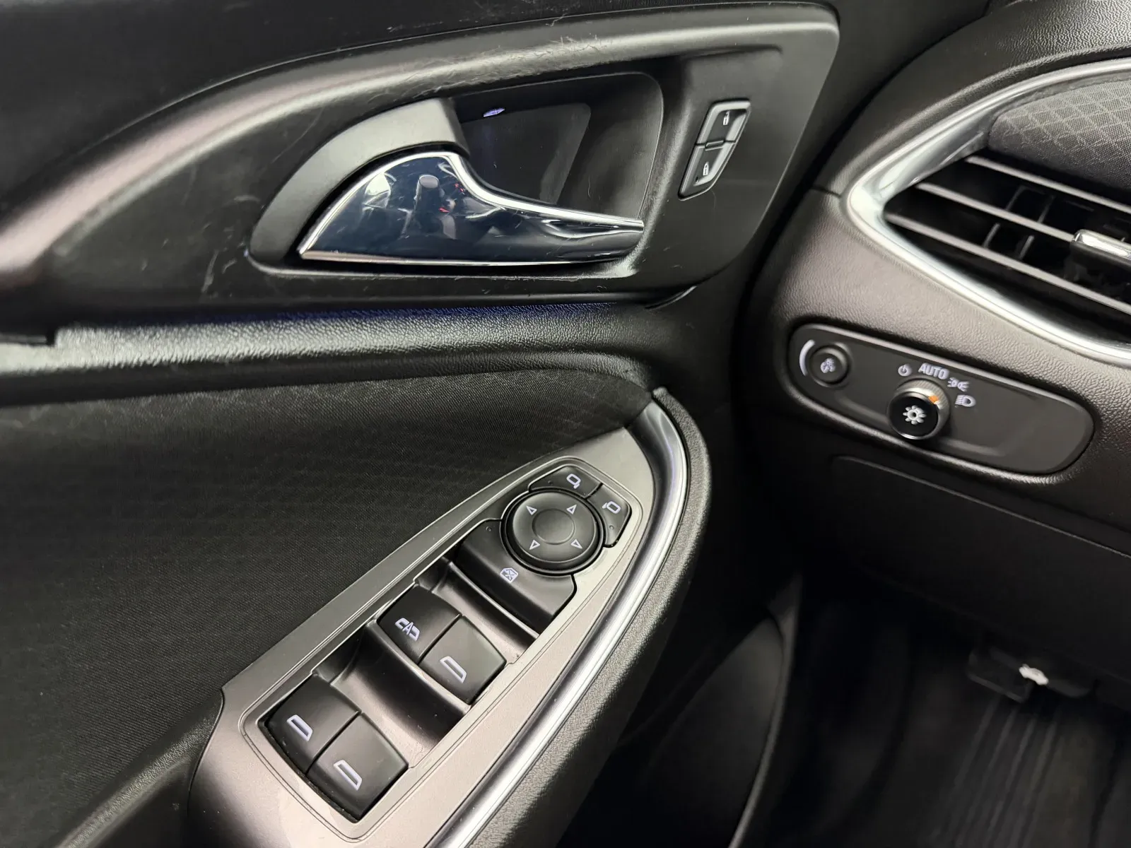 Chevrolet Malibu photo 11