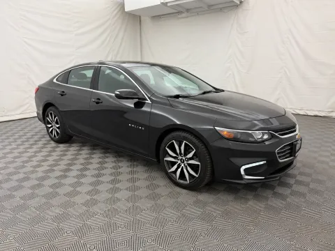 More photos of 2016 Chevrolet Malibu LT at Autos of Chicago, IL