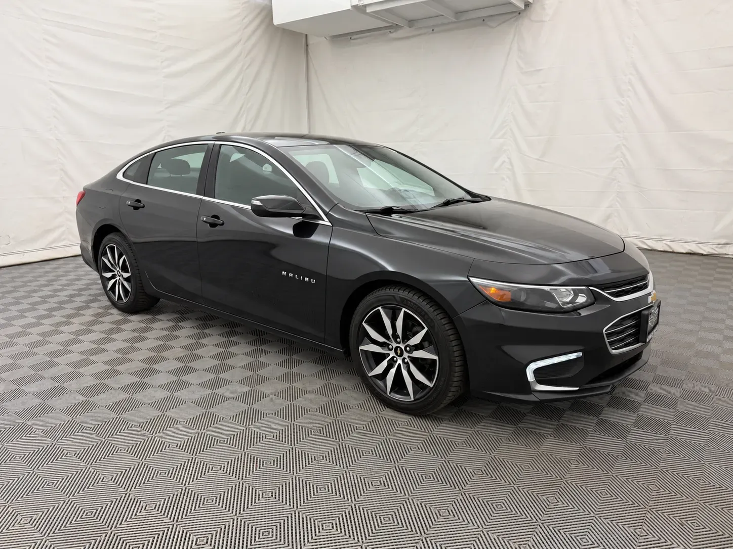 Chevrolet Malibu photo 4
