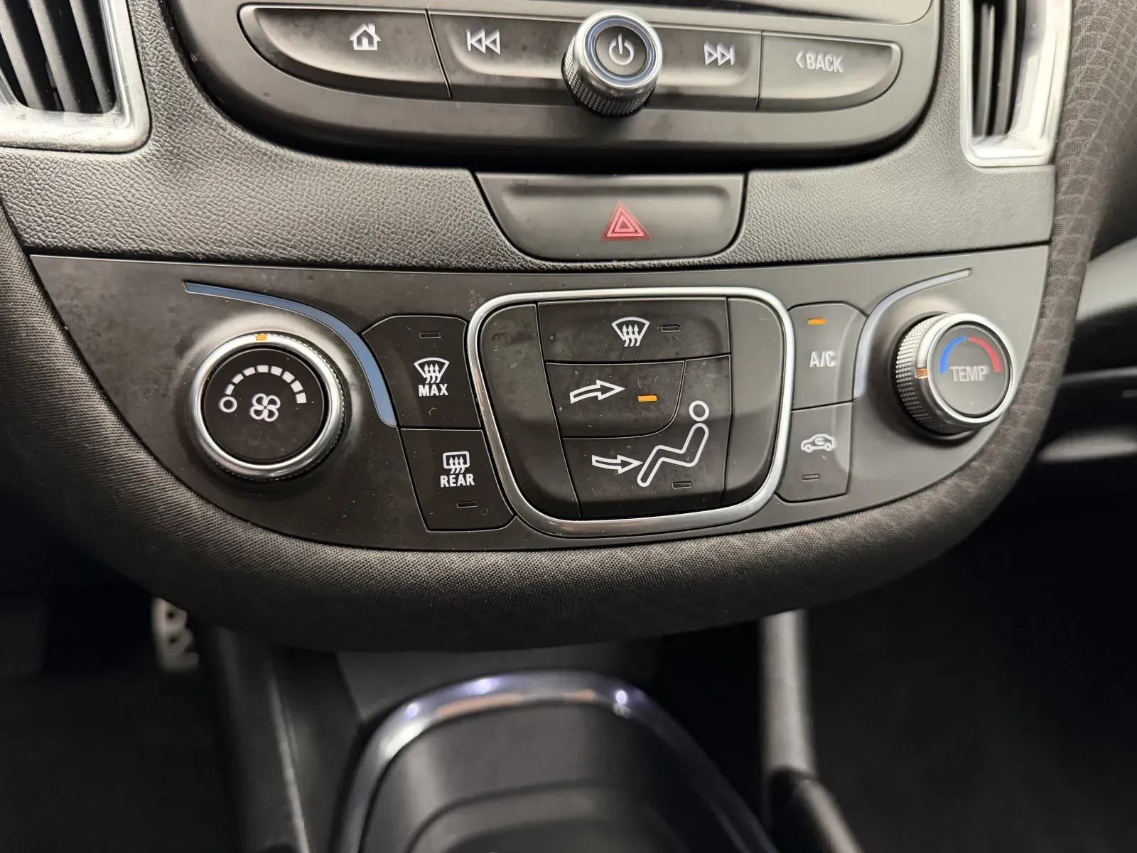 Chevrolet Malibu photo 18