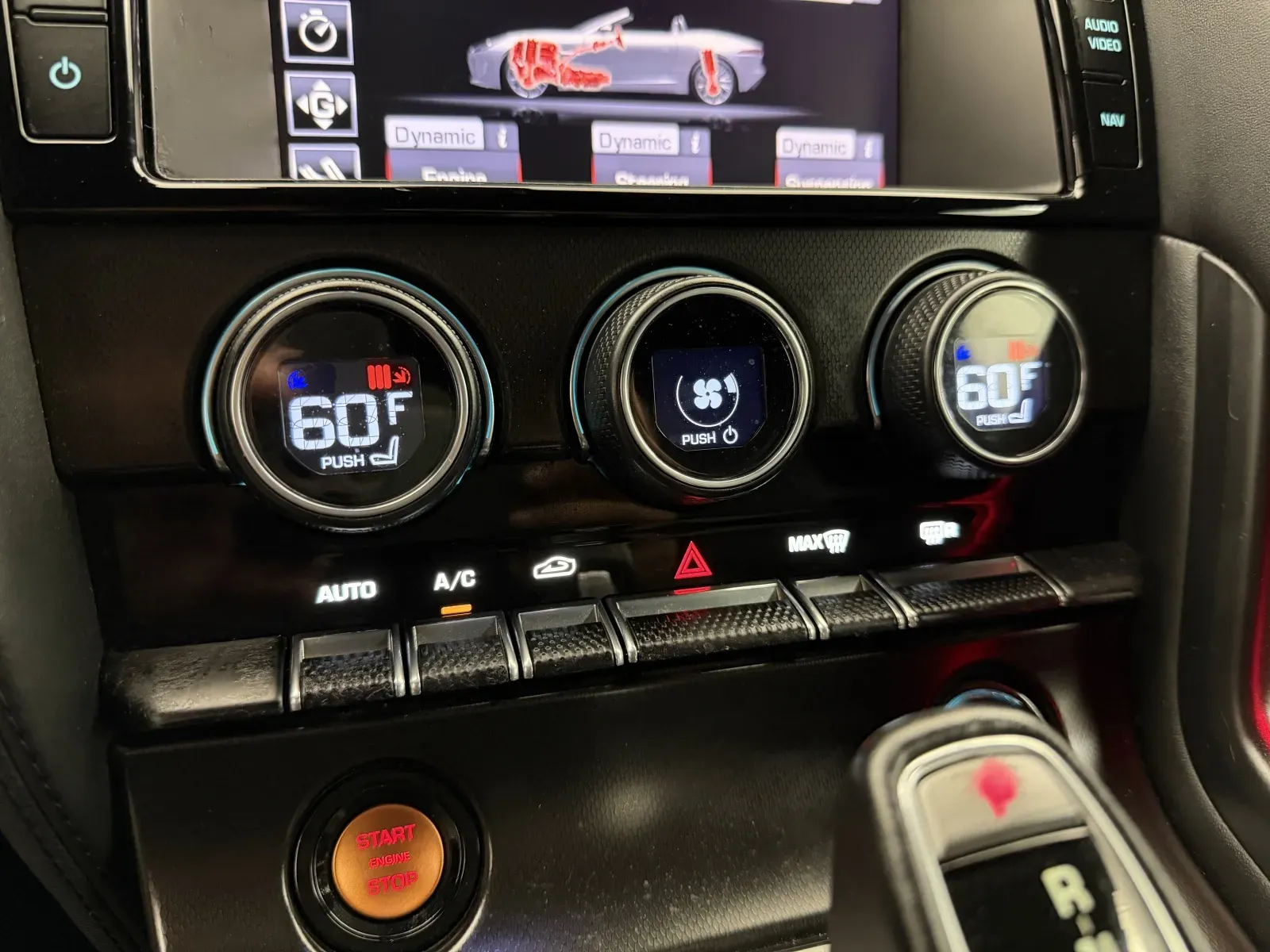 Jaguar F-TYPE photo 32