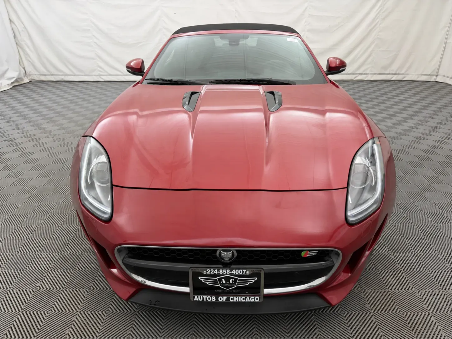 Jaguar F-TYPE photo 3