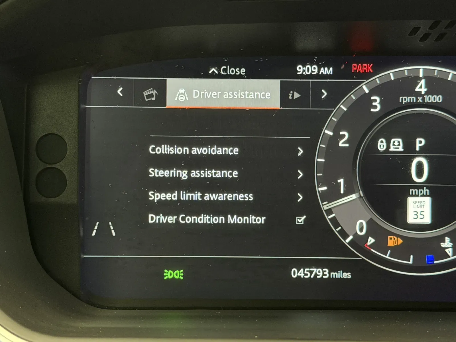 Land Rover Range Rover Sport photo 14