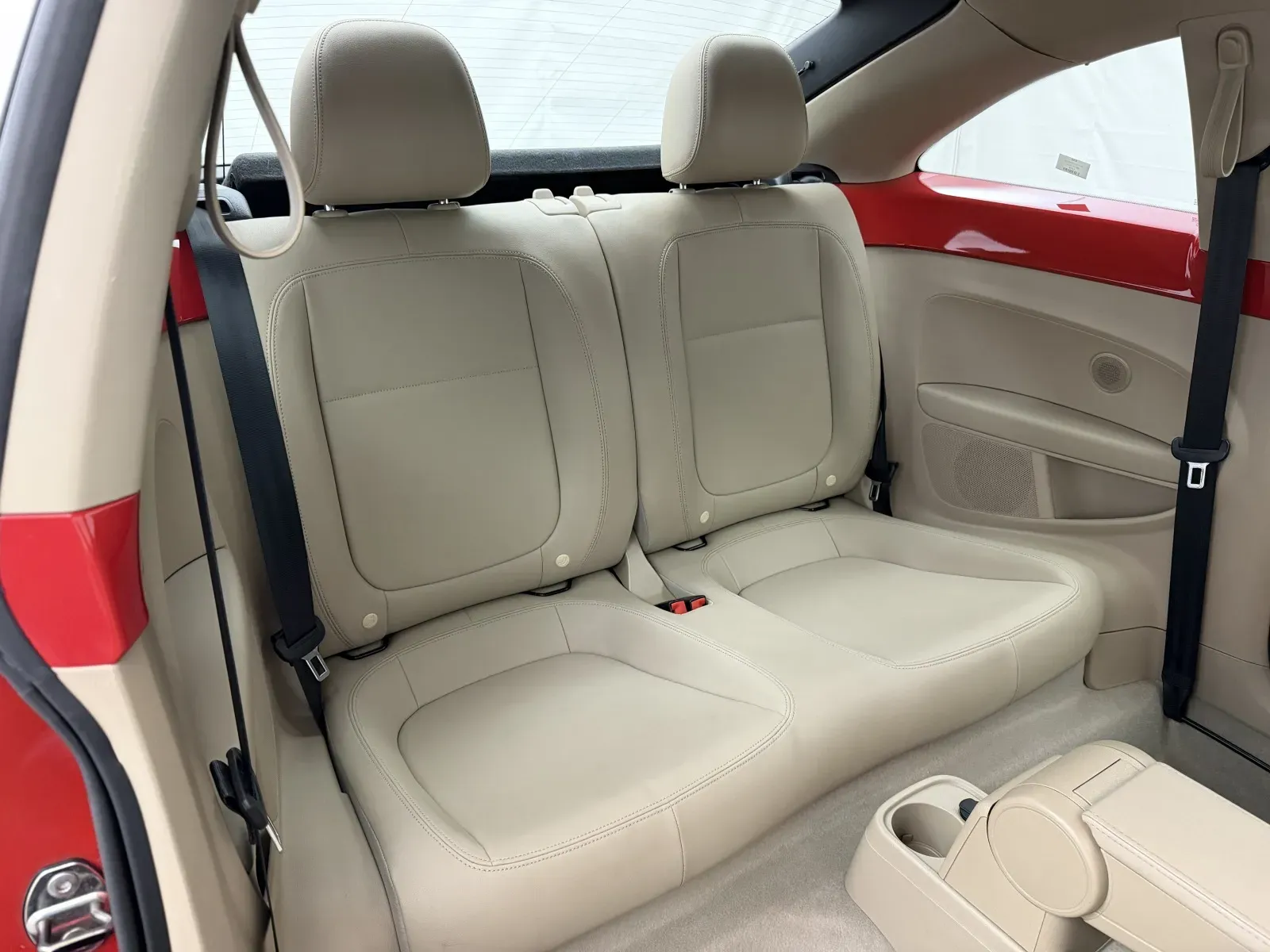 Volkswagen Beetle photo 12