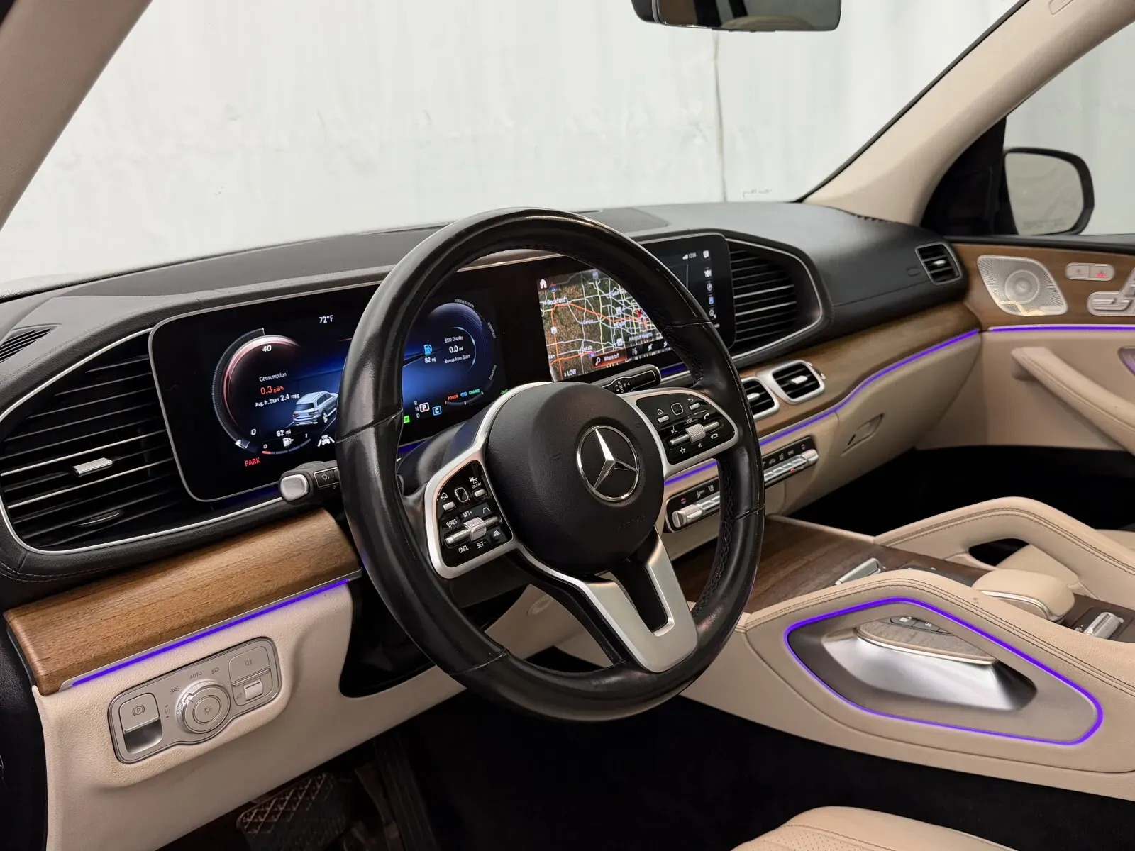Mercedes-Benz GLS photo 11
