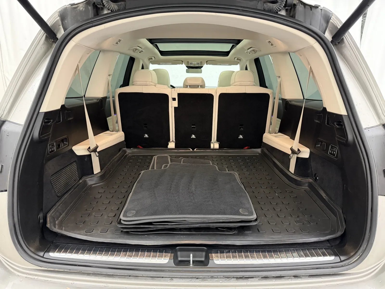 Mercedes-Benz GLS photo 57