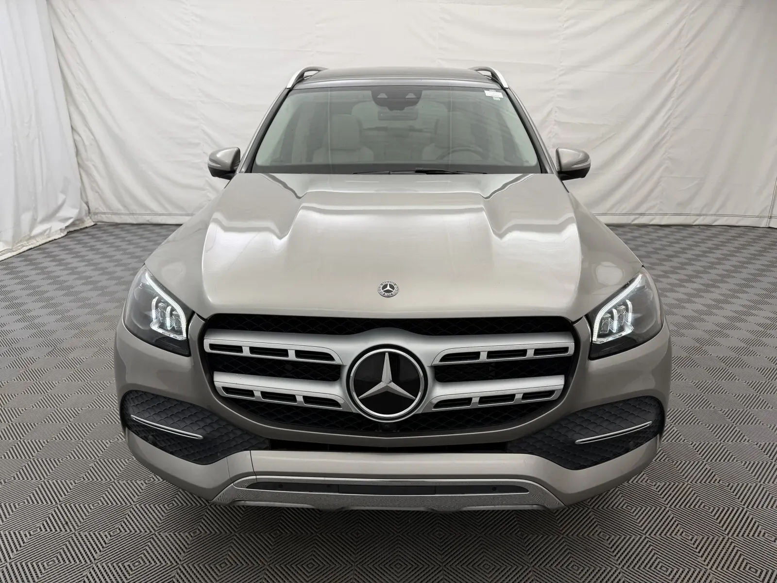 Mercedes-Benz GLS photo 3