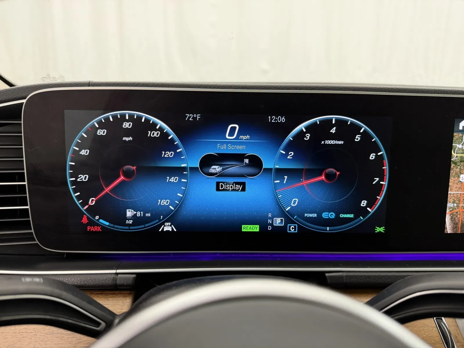 Mercedes-Benz GLS photo 13
