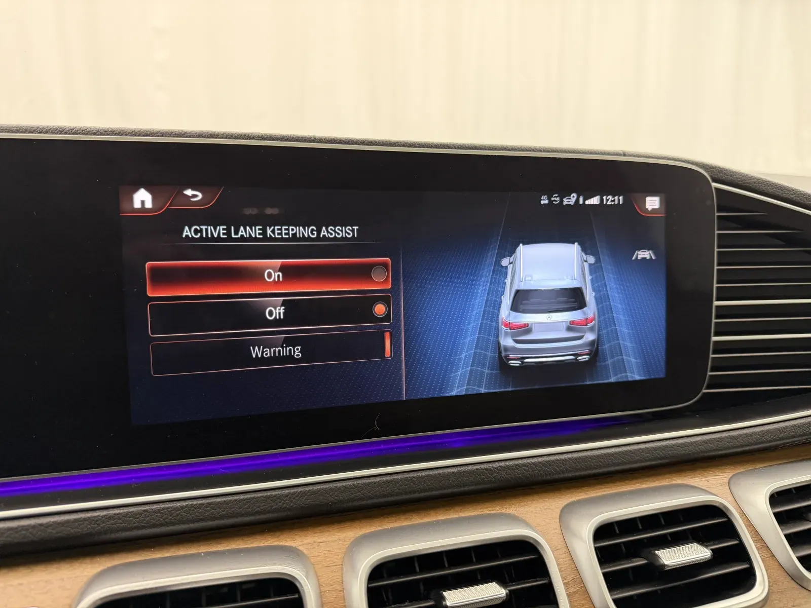 Mercedes-Benz GLS photo 36