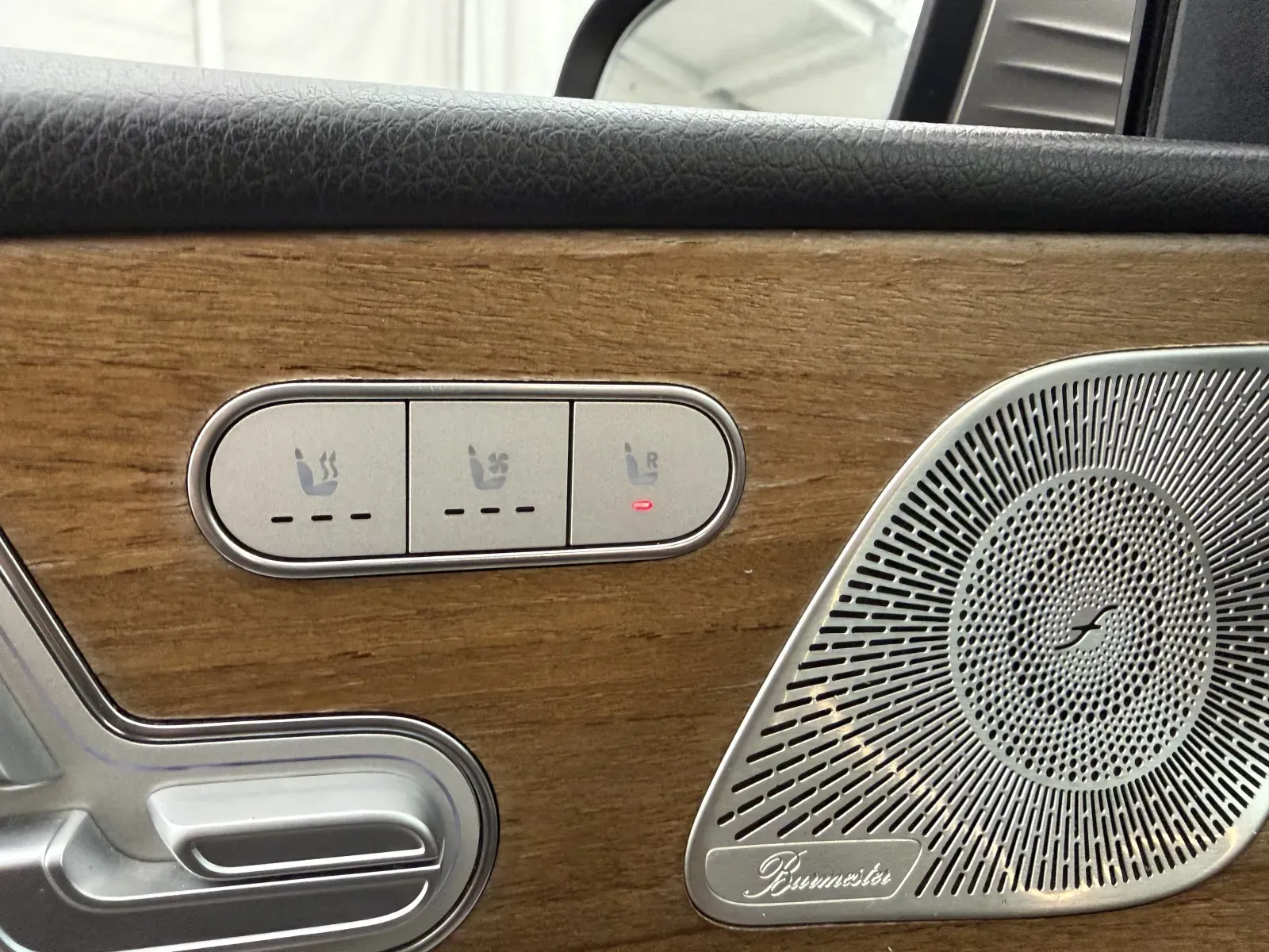 Mercedes-Benz GLS photo 21