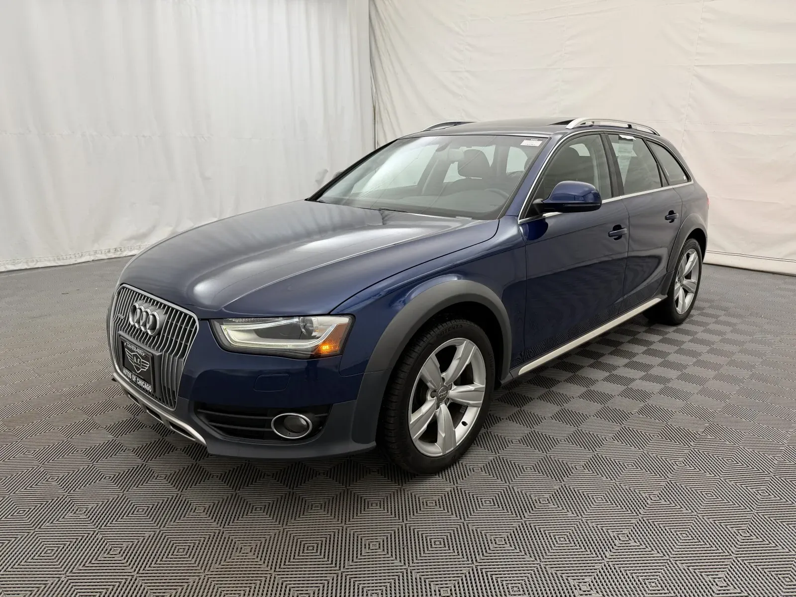 Audi allroad photo 2