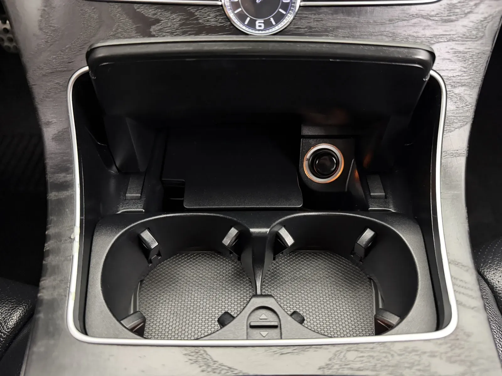 Mercedes-Benz C-Class photo 26