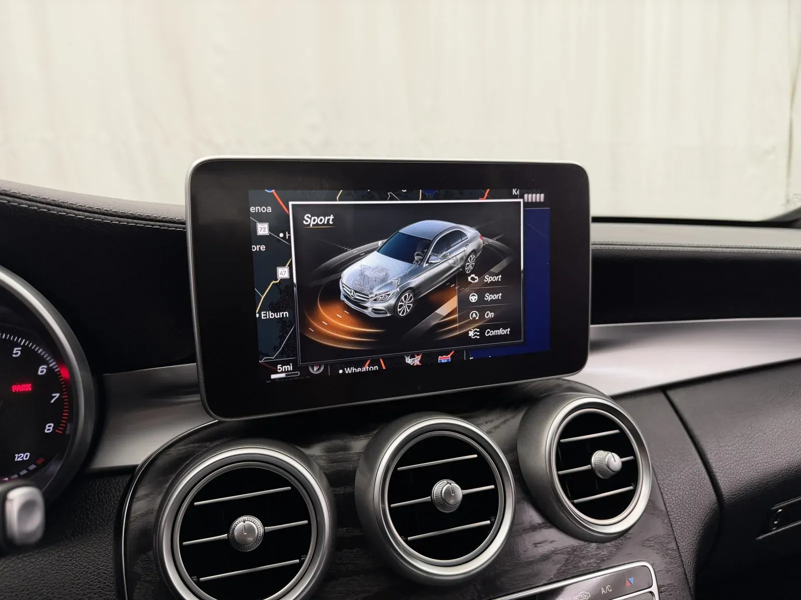 Mercedes-Benz C-Class photo 20