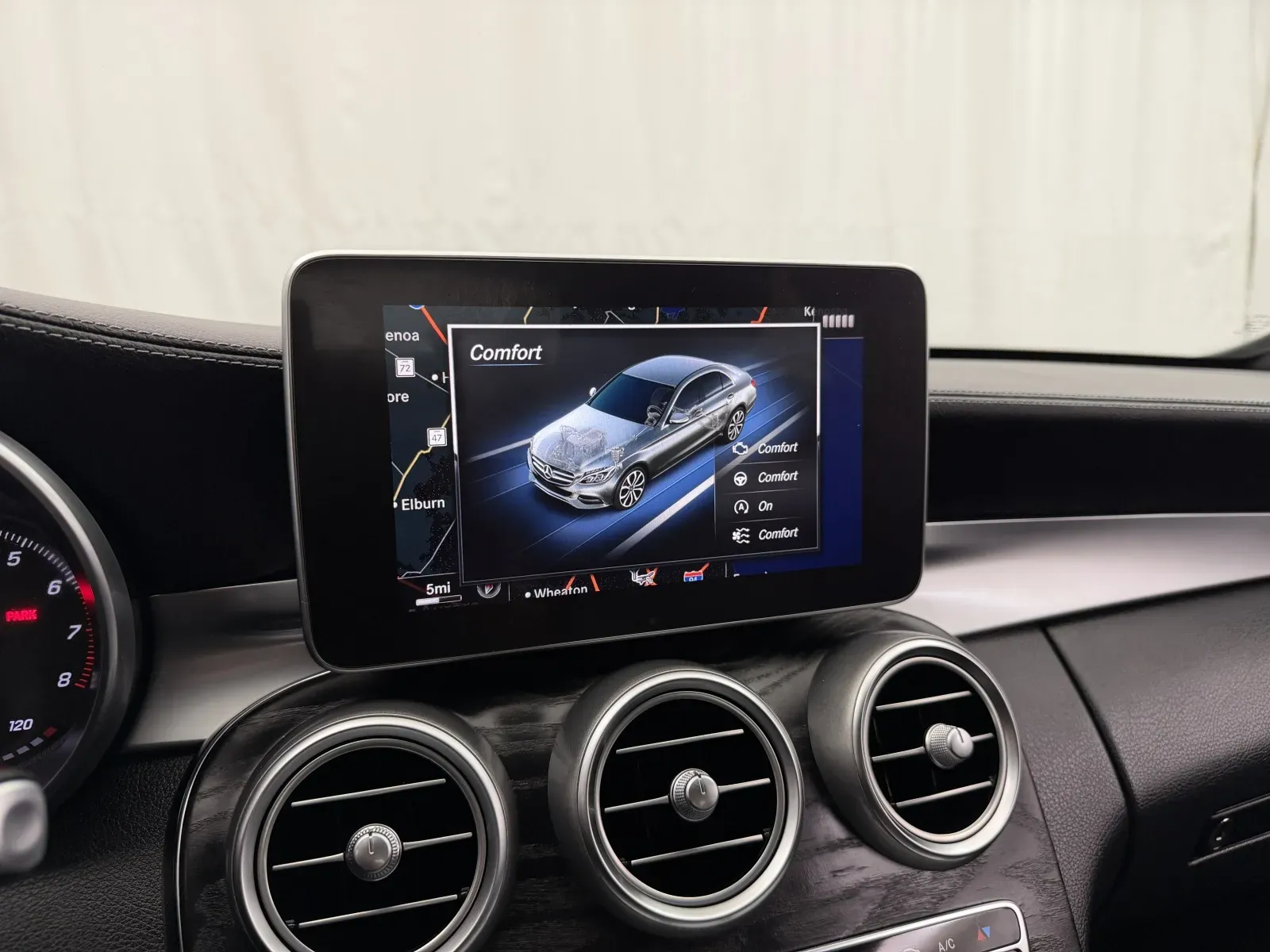 Mercedes-Benz C-Class photo 21