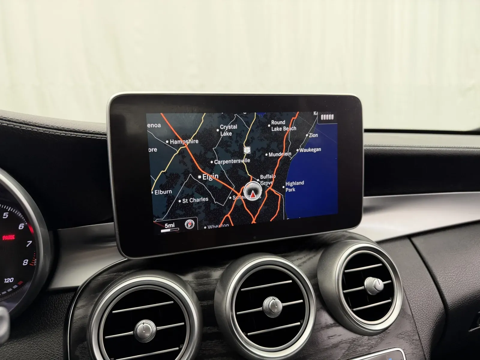 Mercedes-Benz C-Class photo 24