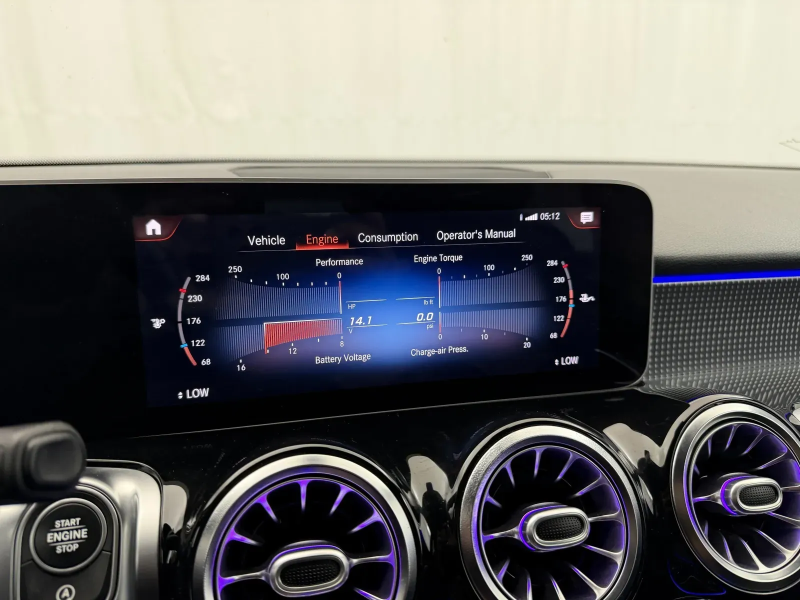 Mercedes-Benz GLB photo 27