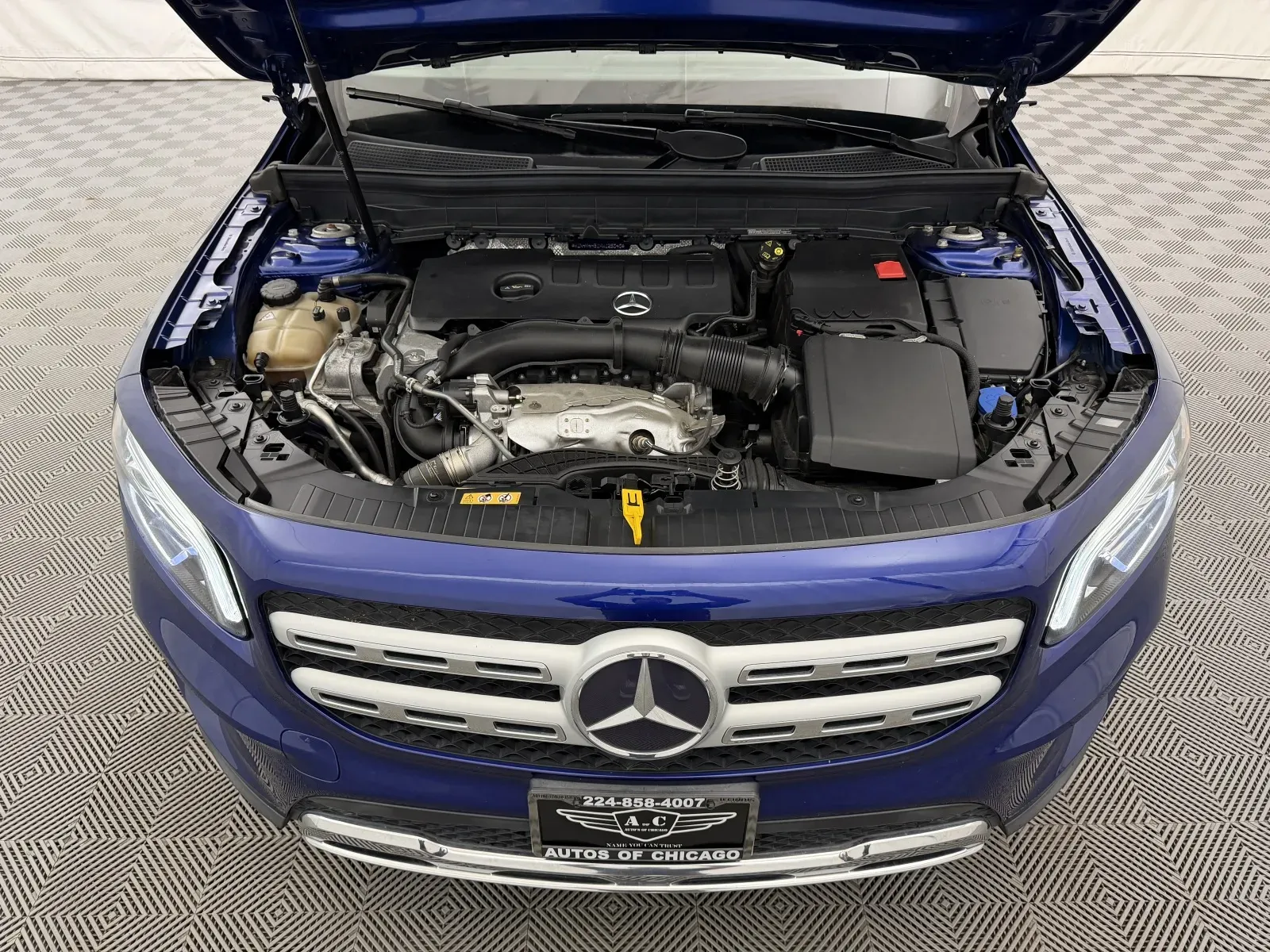 Mercedes-Benz GLB photo 41