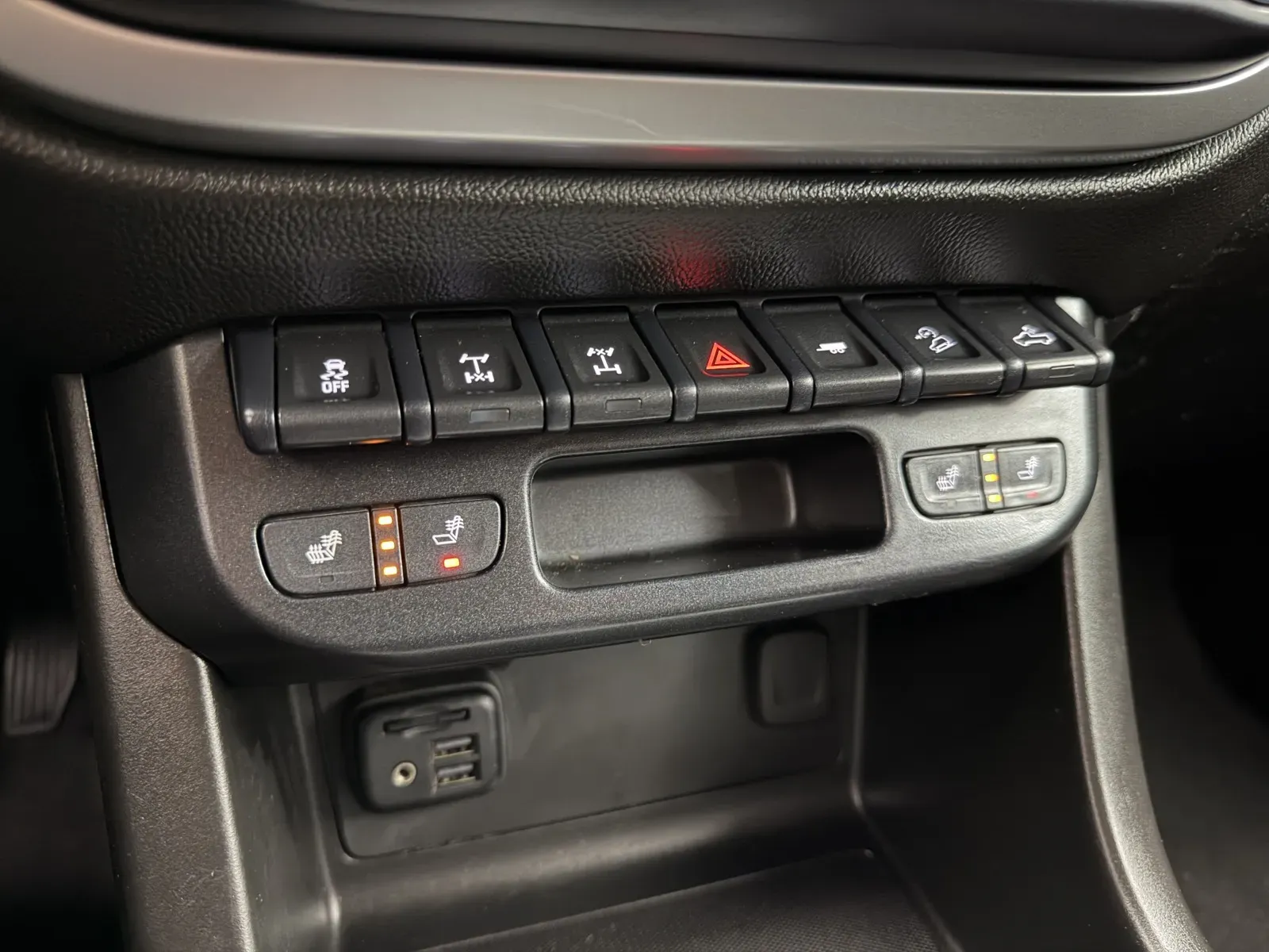 Chevrolet Colorado photo 24