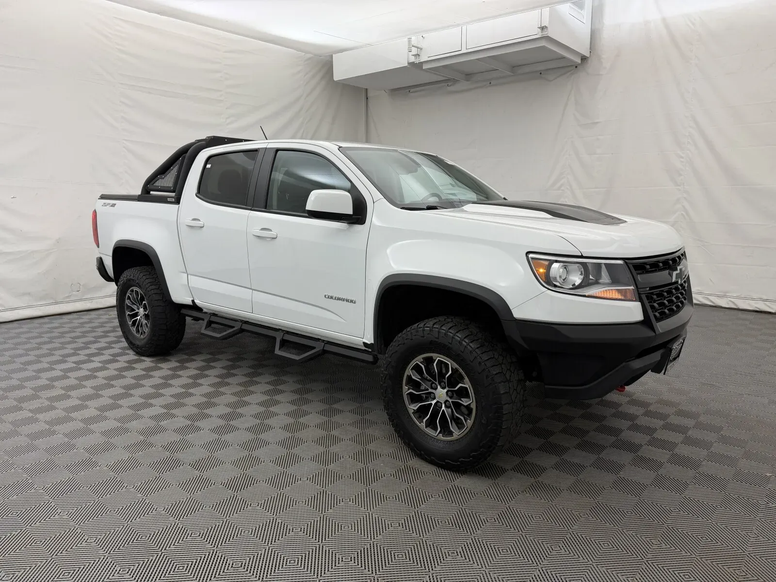 Chevrolet Colorado photo 4
