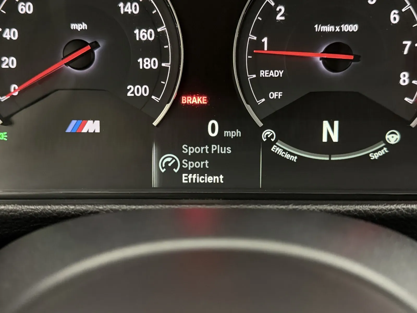 BMW M4 photo 11