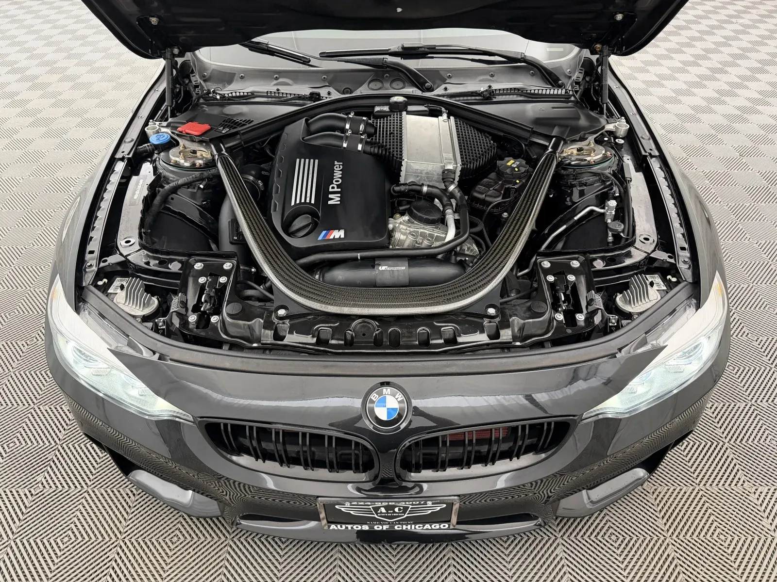BMW M4 photo 29