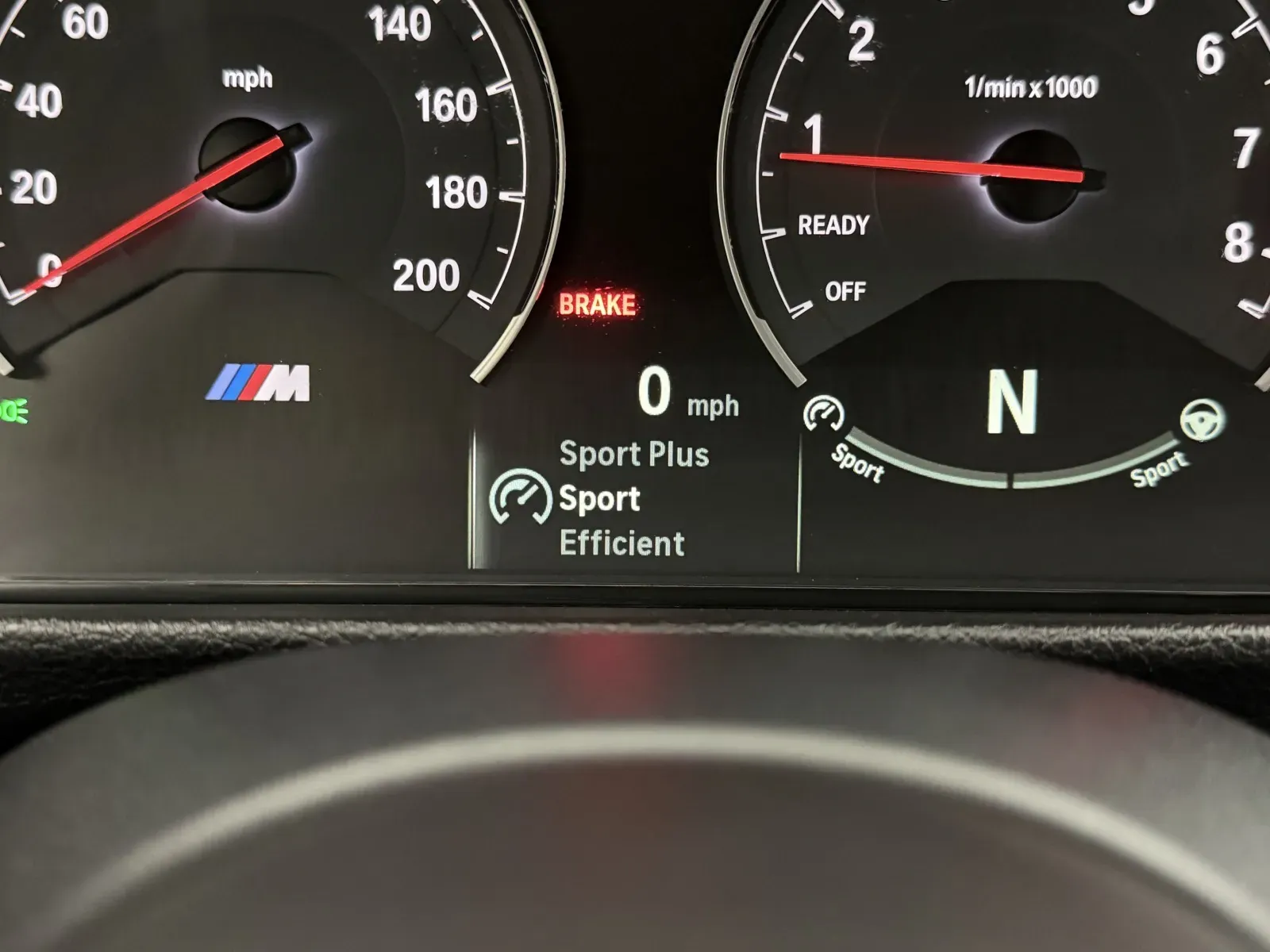 BMW M4 photo 10