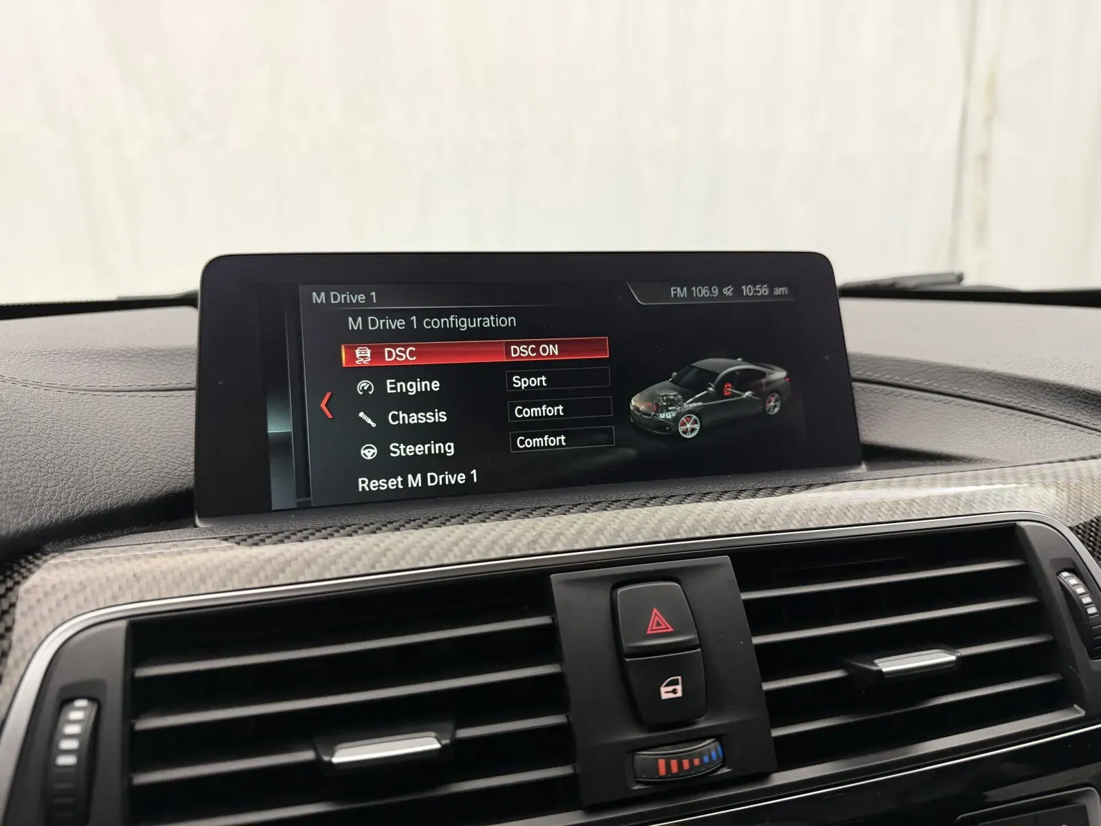 BMW M4 photo 18