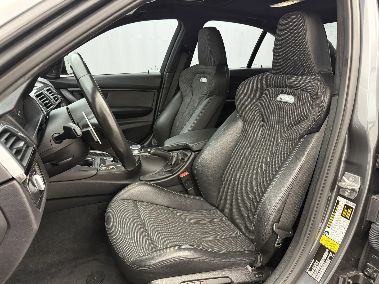BMW M3 photo 10