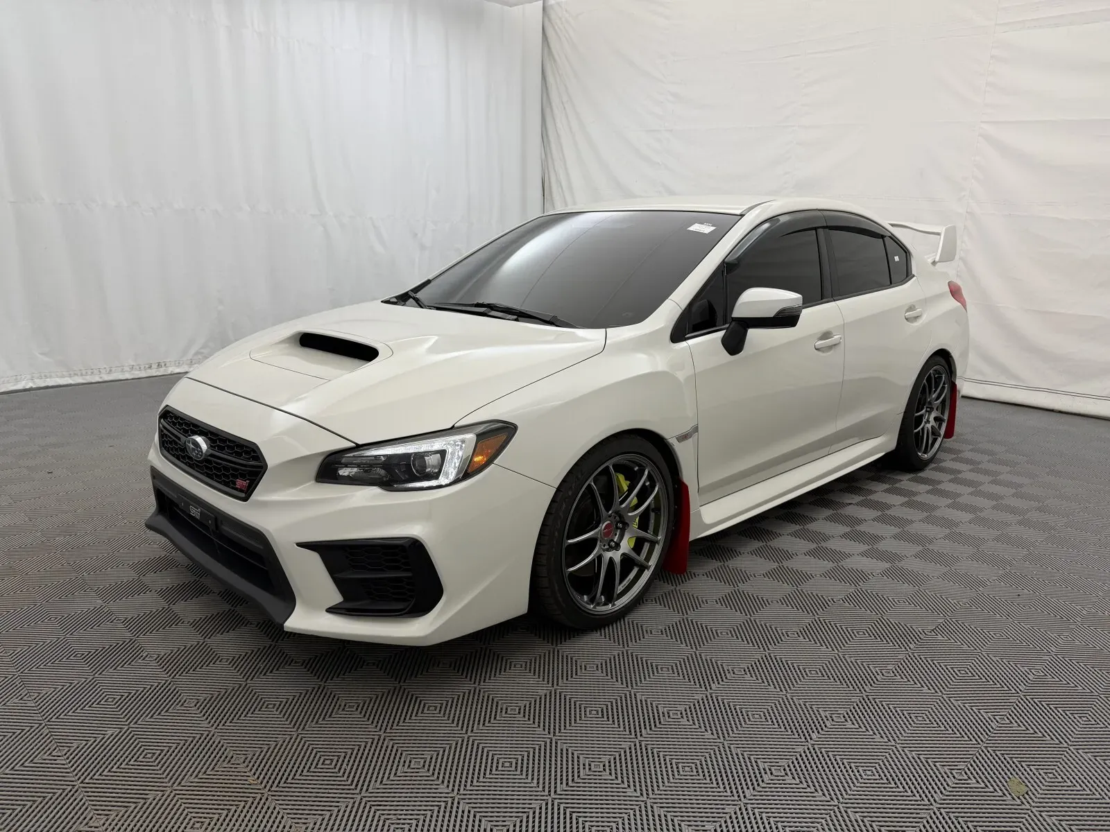 Subaru WRX photo 2
