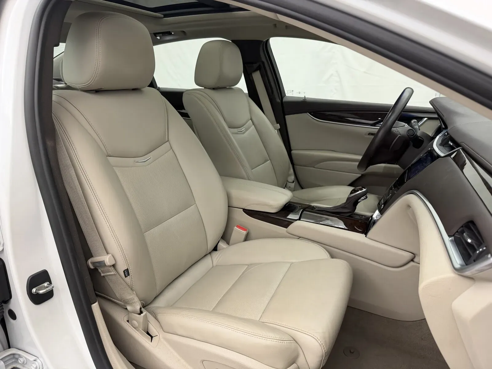 Cadillac XTS photo 23