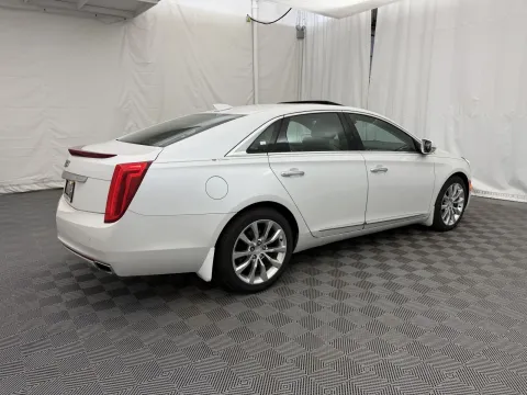 More photos of 2016 Cadillac XTS Luxury Collection at Autos of Chicago, IL
